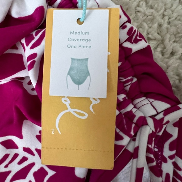 Women’s Large Kona Sol One Piece Floral Swimsuit NWT - Picture 3 of 10